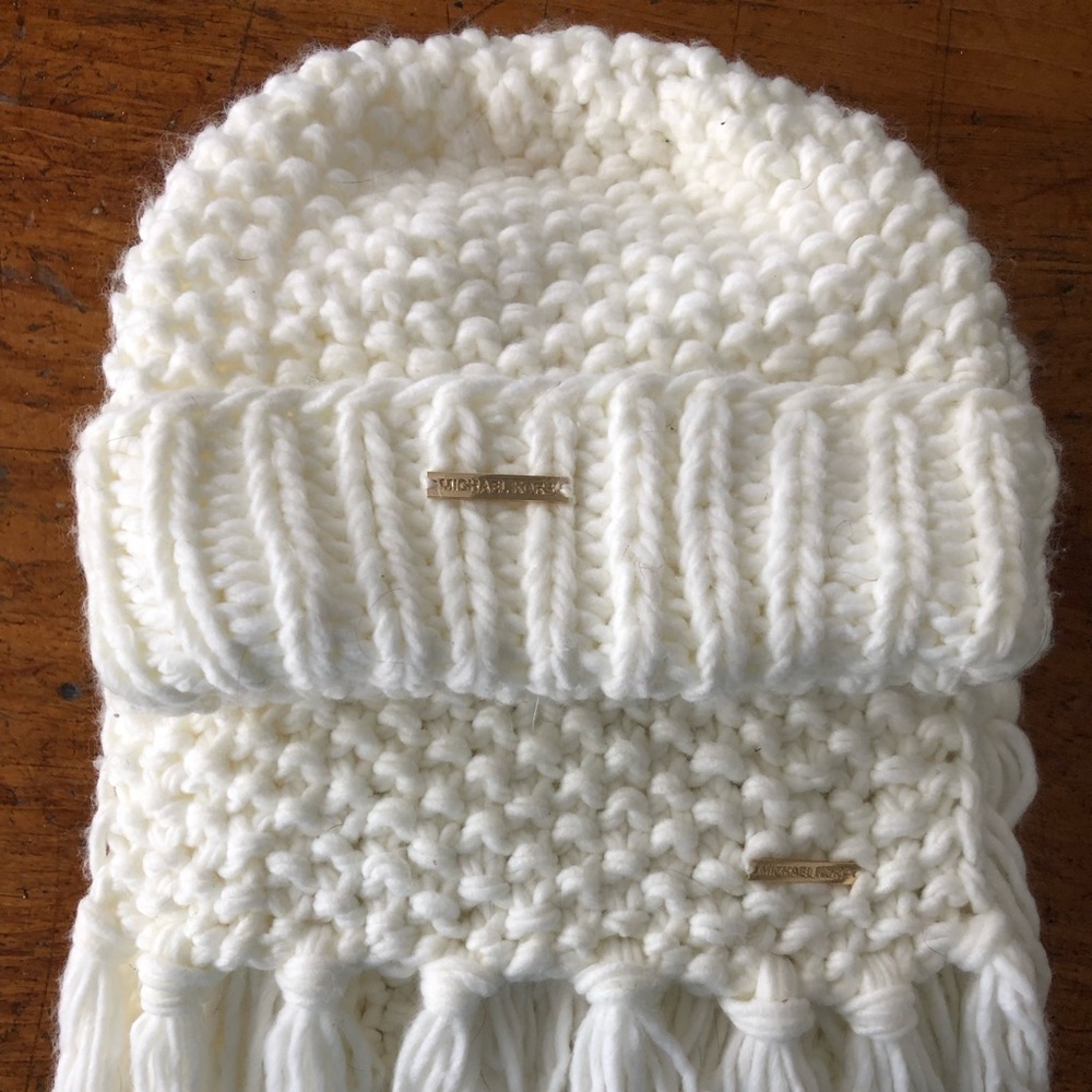 Michael Kors Scarf and Hat